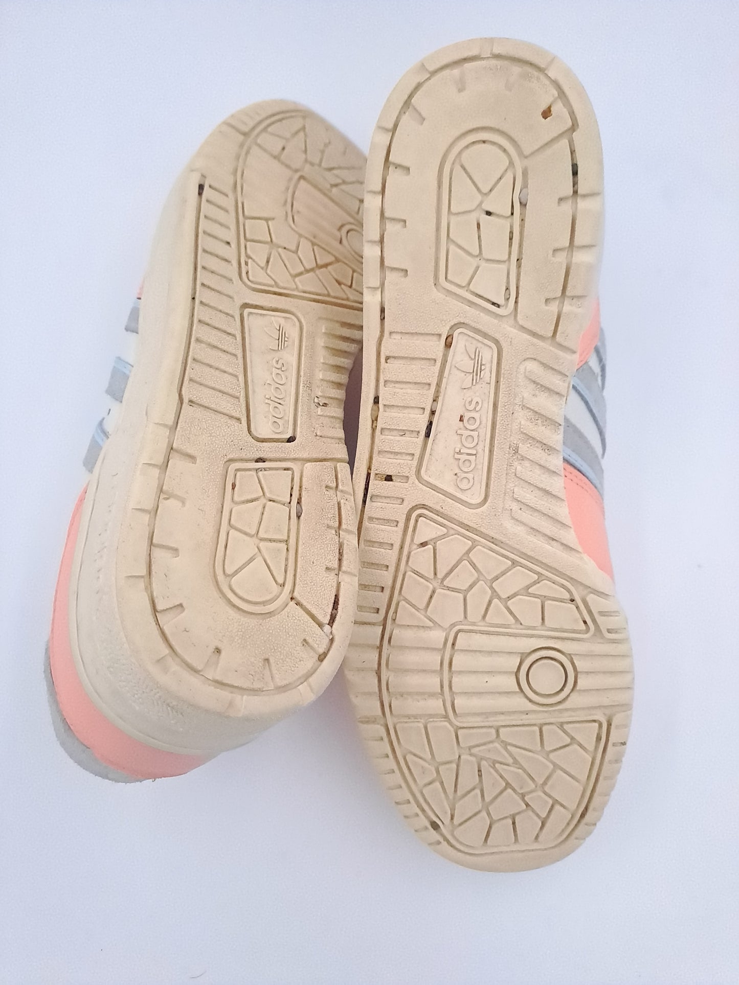 Adidas rivalry pastel taille 42.5