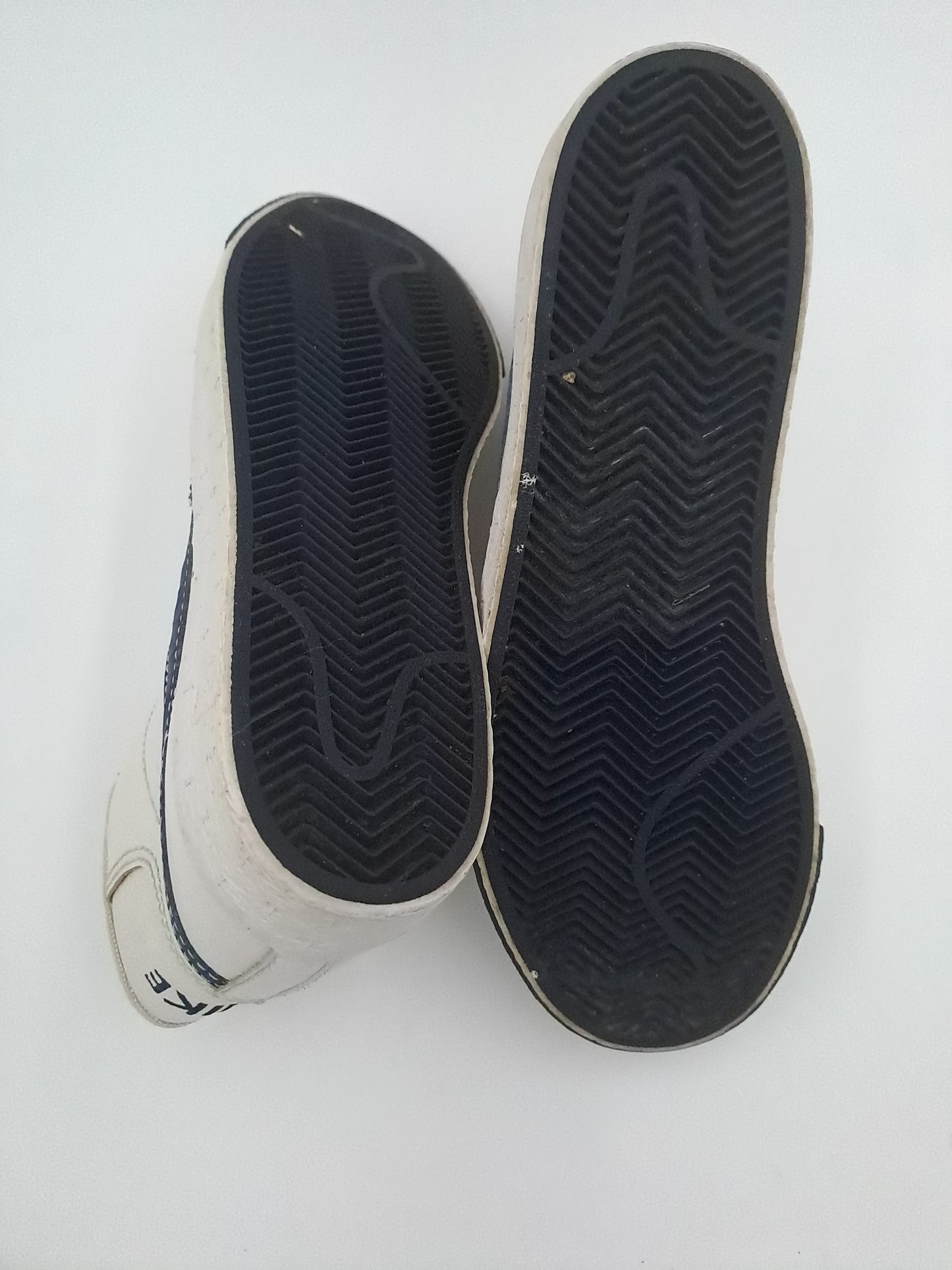 Nike Blazer high obsidian taille 42,5