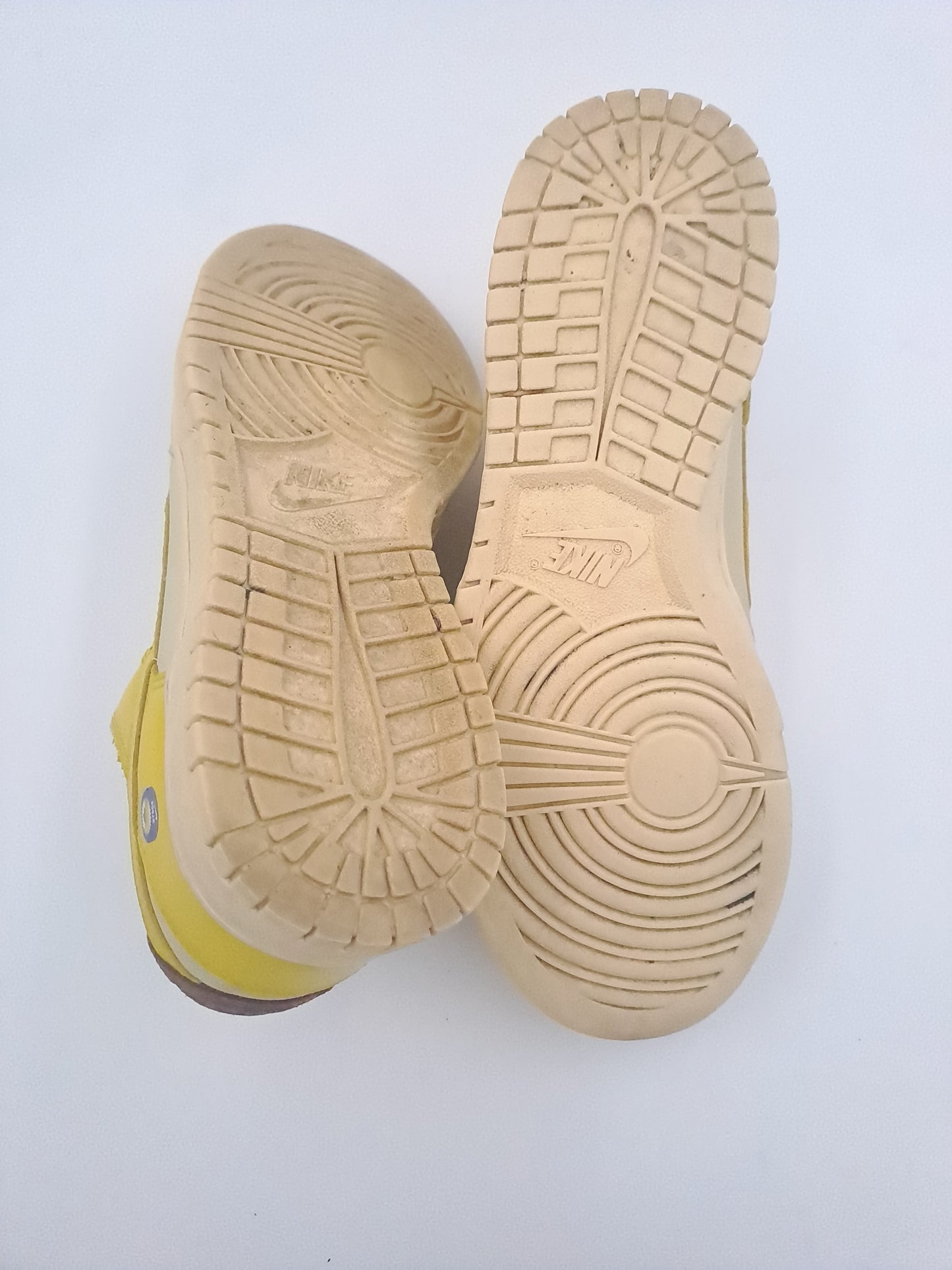 Nike dunk low banana taille 40