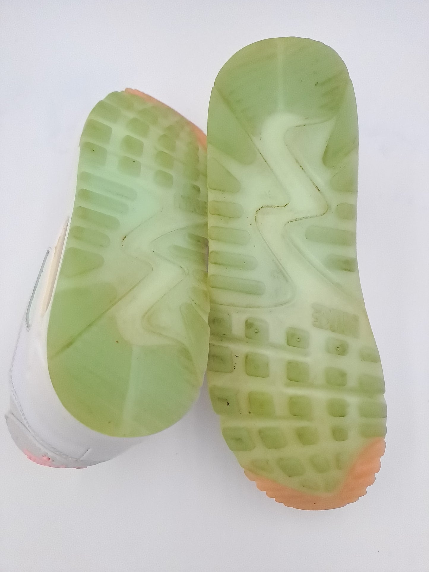 Nike Air Max 90 arctic punch taille 40,5