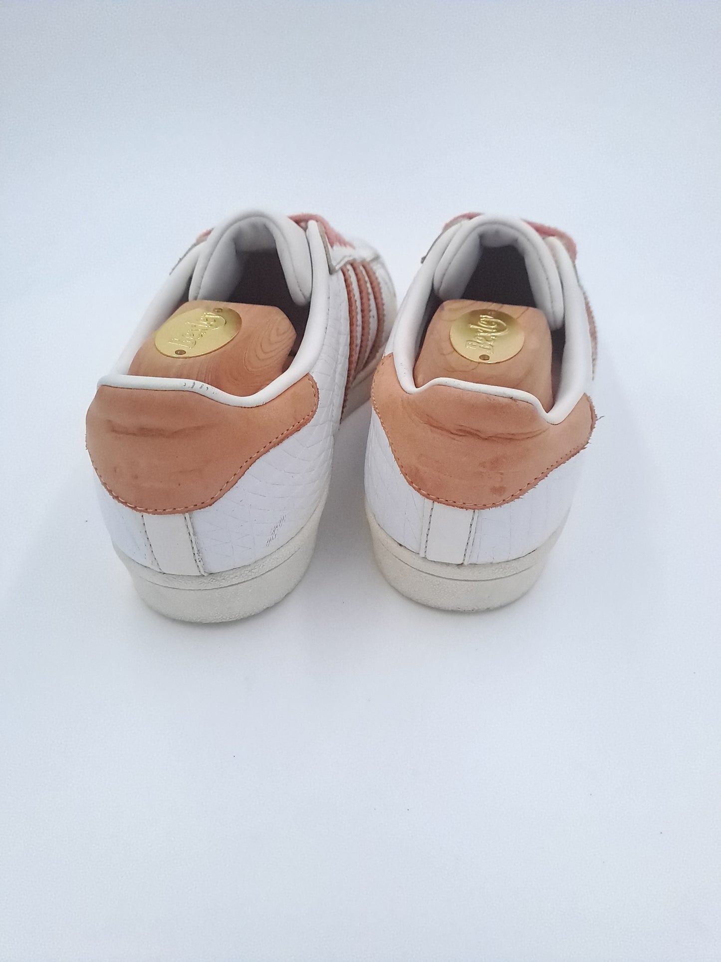 Adidas superstar chalk corail taille 39,5