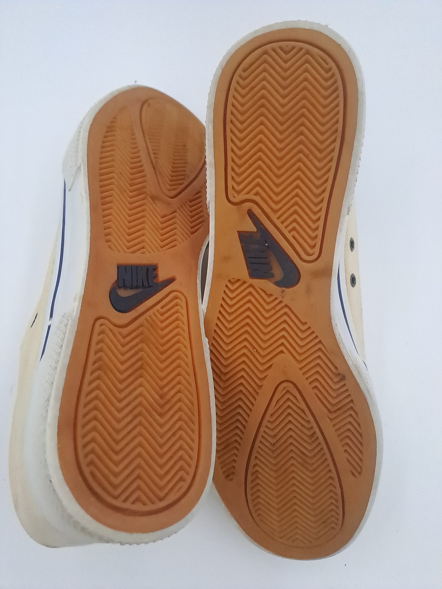 Nike tennis beige 1999 taille 43