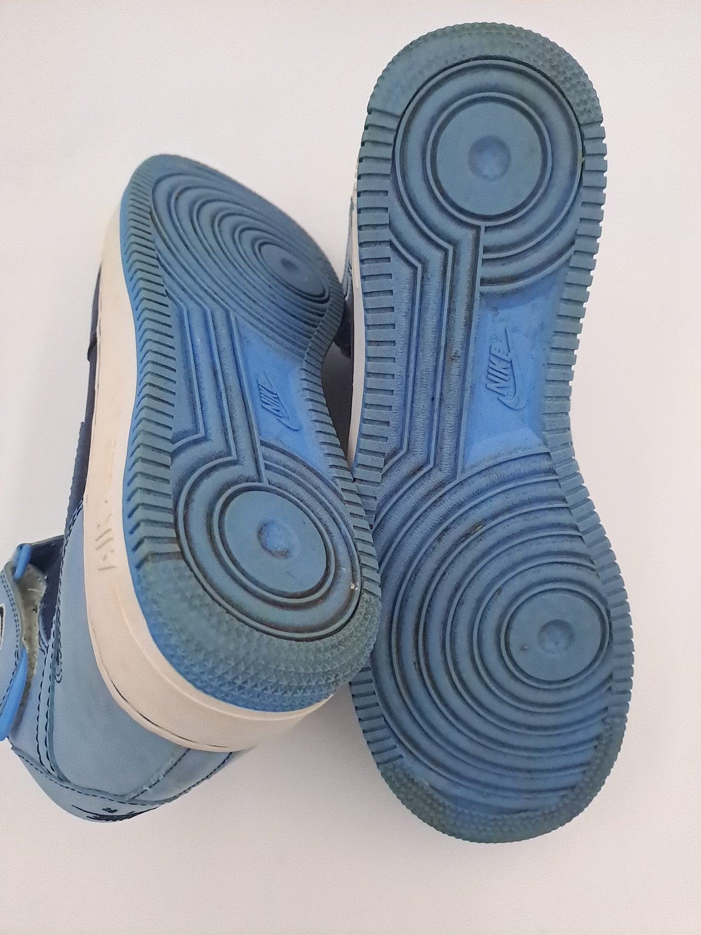 Nike Air Force 1 mid 07 obsidian taille 43