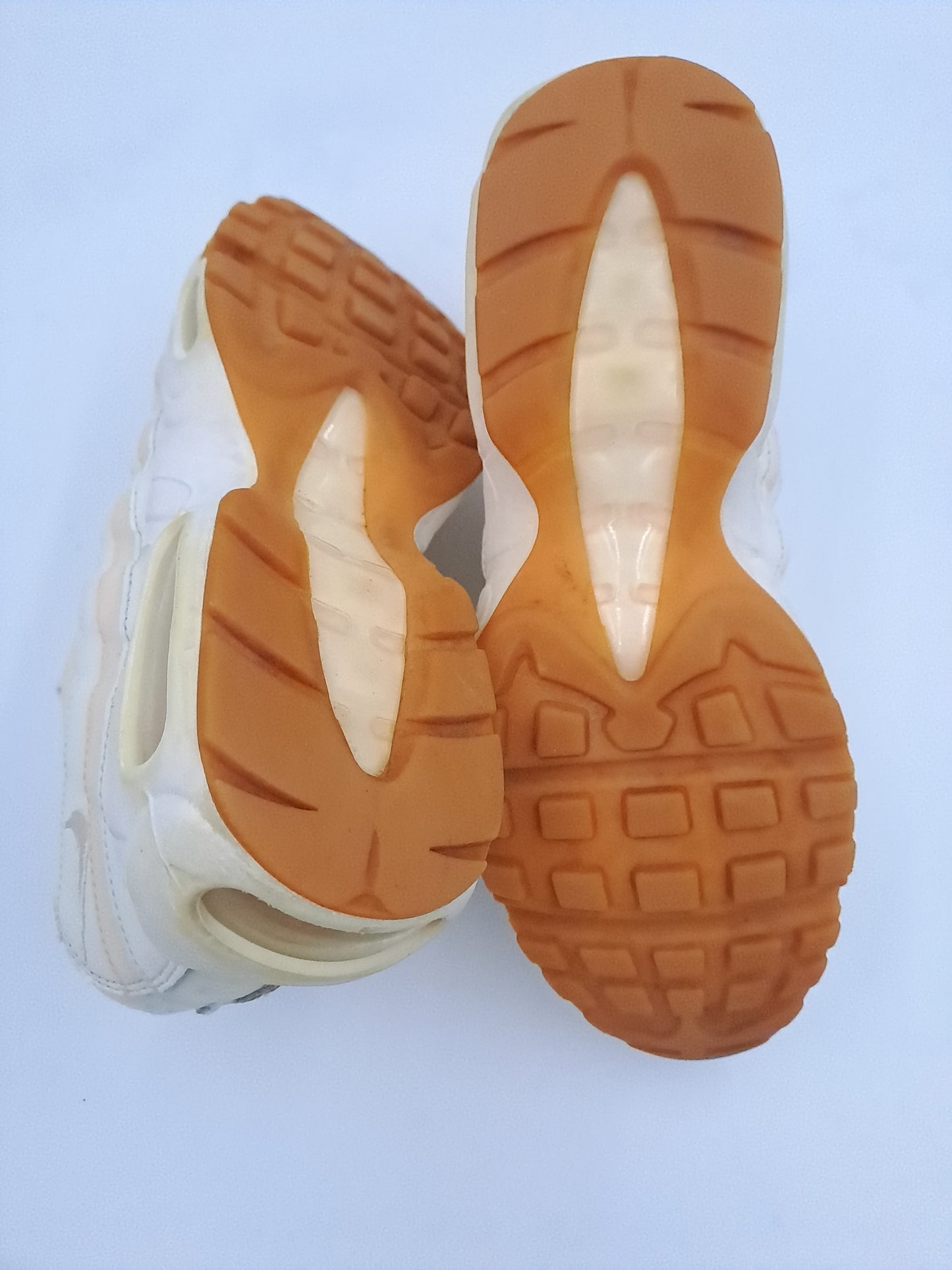 Nike Air Max 95 Coconut milk taille 40,5