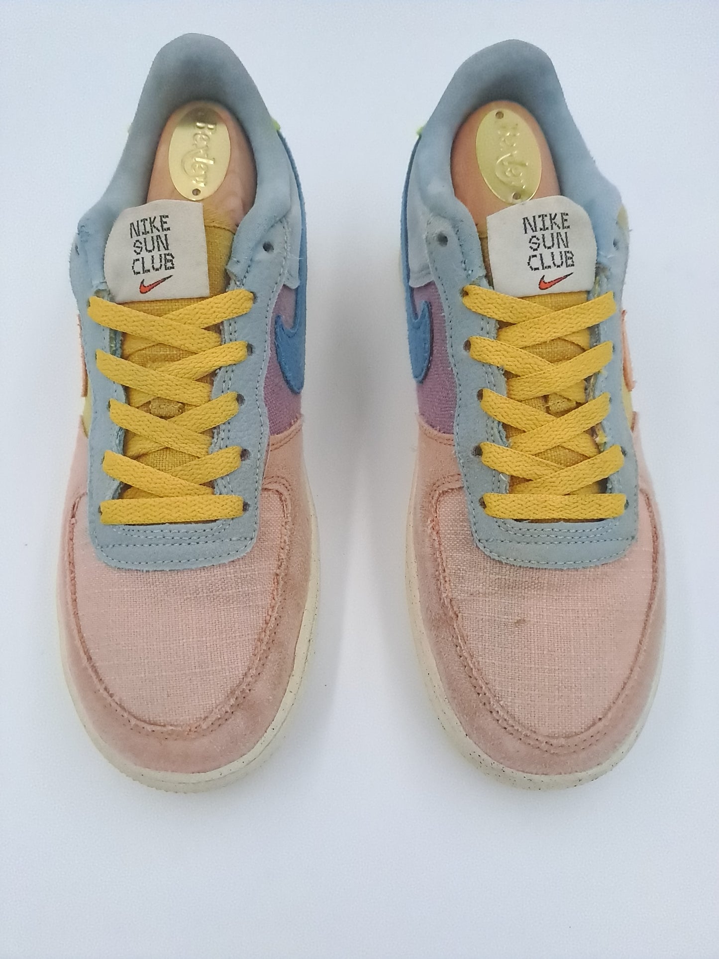 Nike Air Force 1 low sun club taille 40