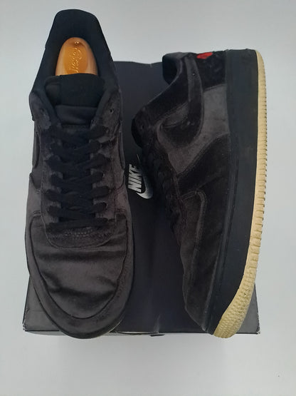 Nike Air Force 1 low Rose velvet taille 44,5