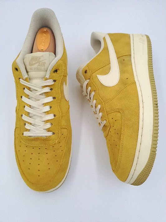 Nike air force 1 low golden suede taille 44