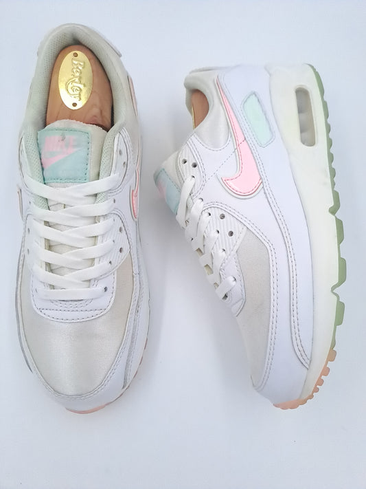 Nike Air Max 90 arctic punch taille 40,5