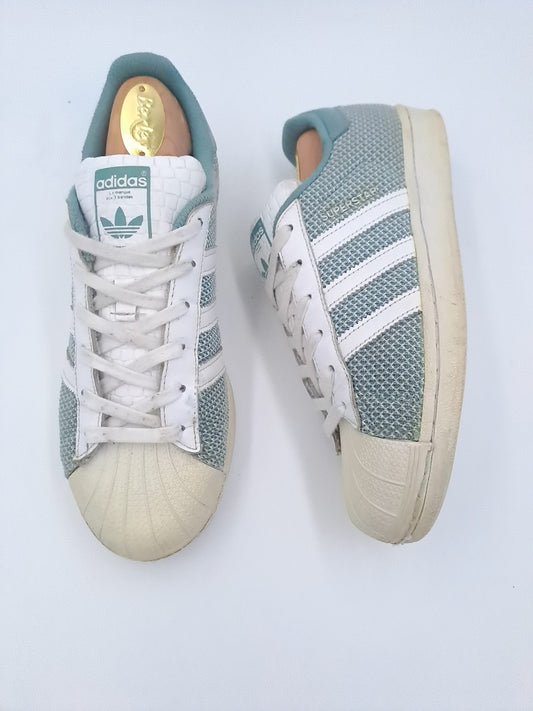 Adidas adicolor mint trainers taille 40