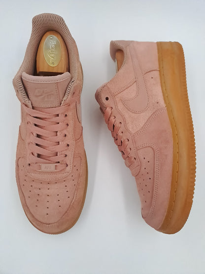 Nike Air Force 1 low pink gum taille 42