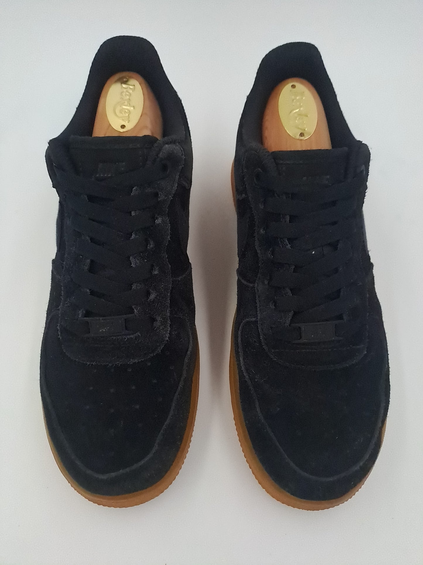 Nike Air Force 1 low black gum taille 40