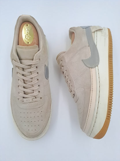 Nike Air Force 1 low jester platinum taille 40