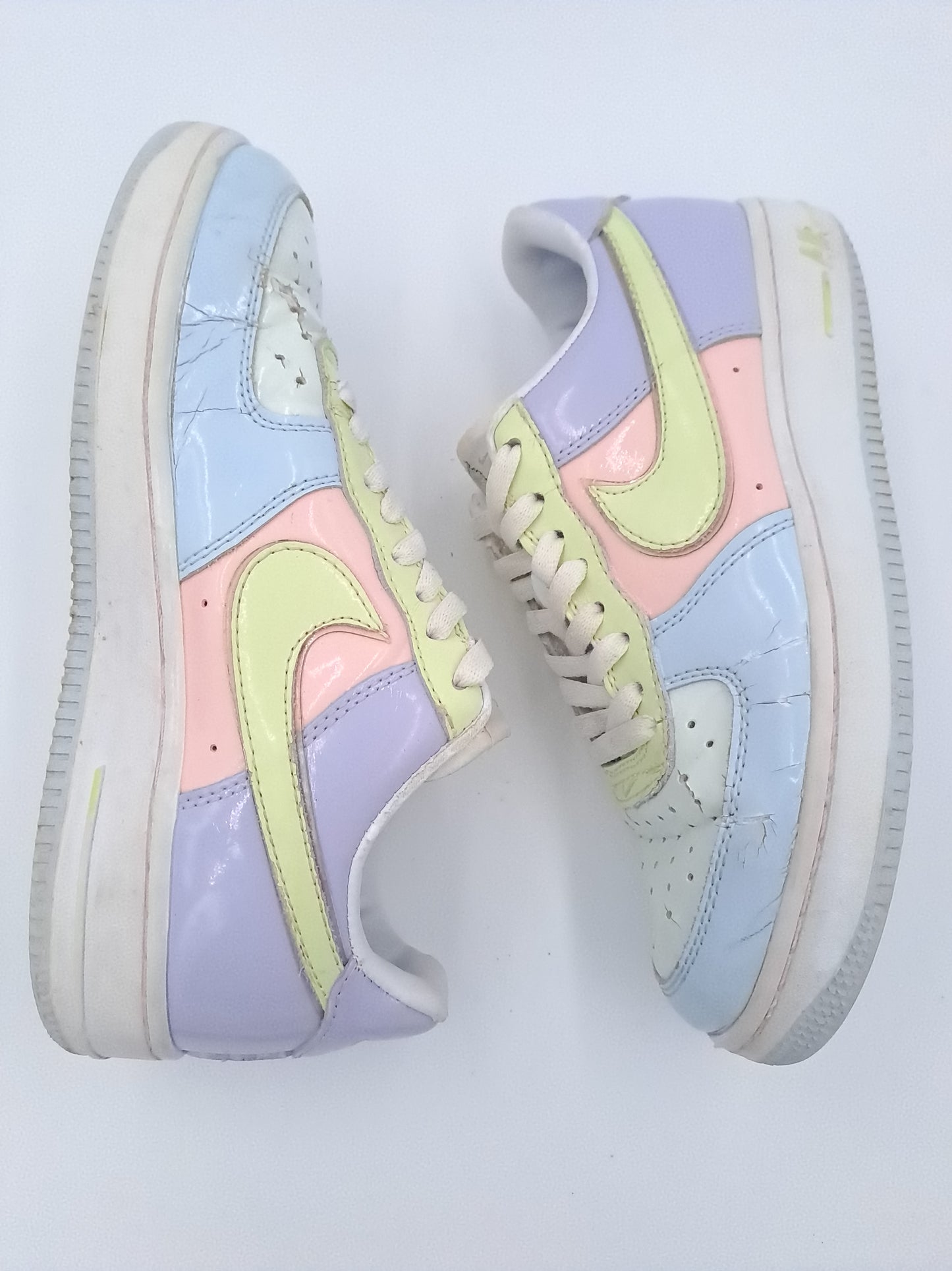 Nike Air Force 1 low easter taille 38