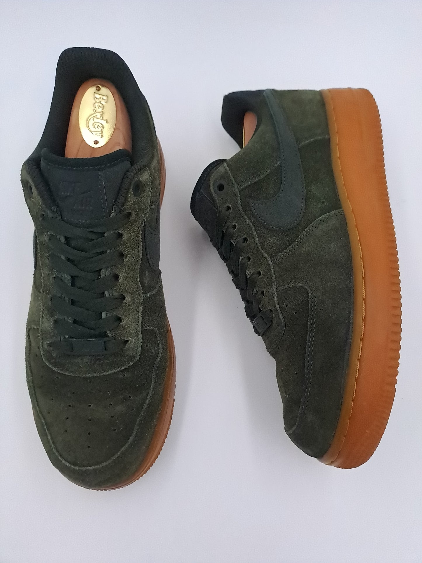 Nike Air Force 1 low green gum taille 40,5