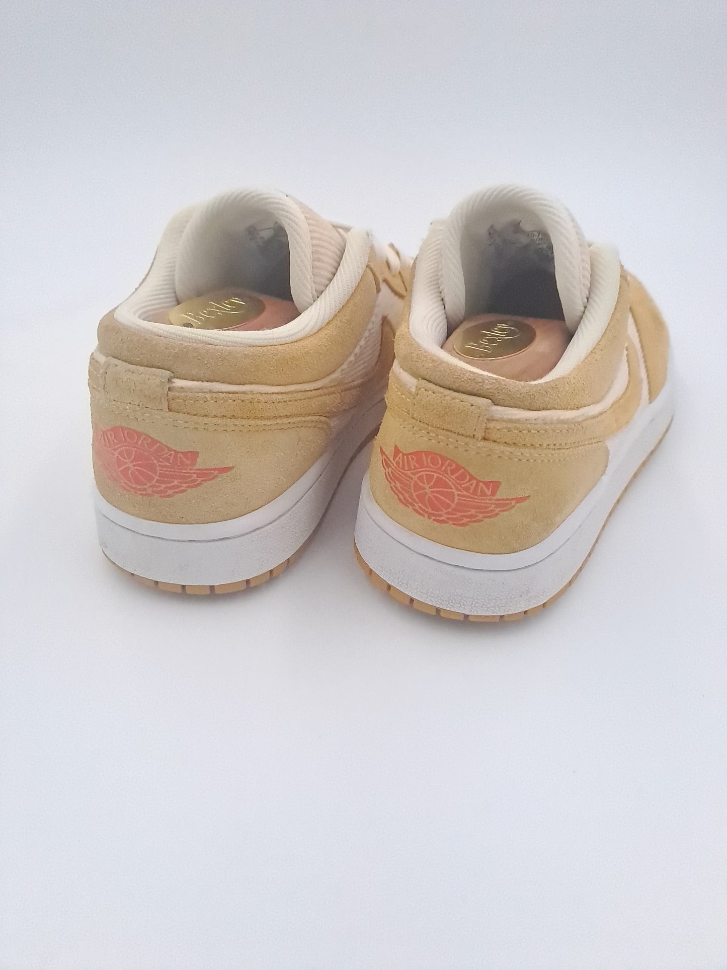 Nike air jordan 1 low Corduroy taille 40